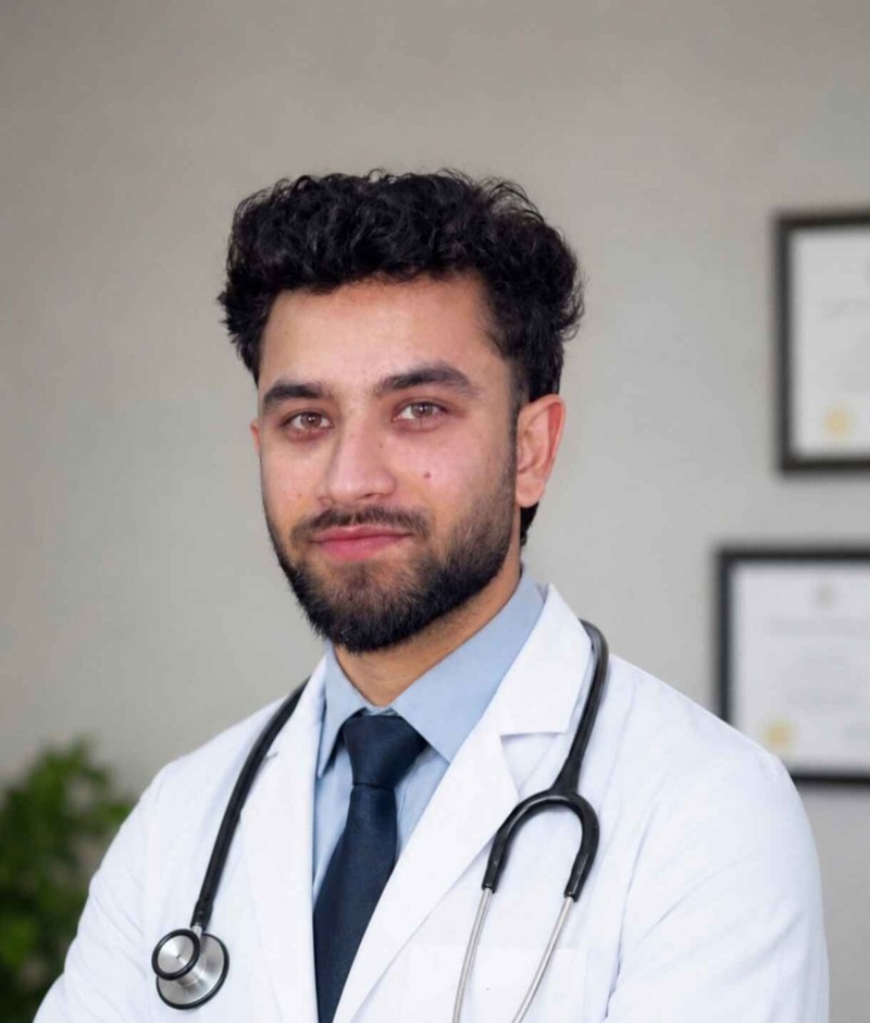 Portrait of Dr. Aman at his Kurukshetra clinic